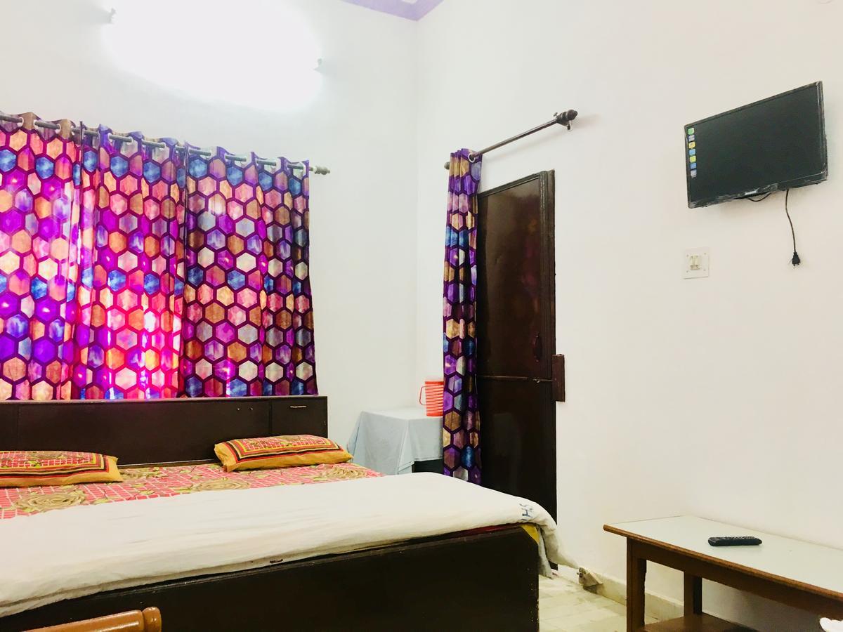 Hotel Heritage Sanyam Nāhan Exterior foto